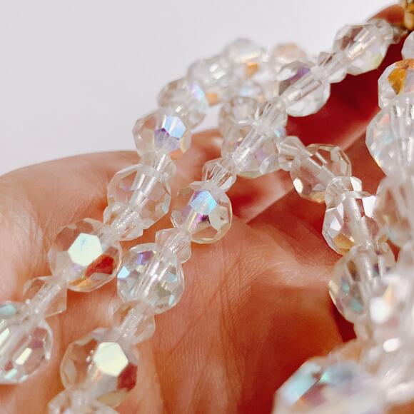 VTG Mid Century AB Crystal Necklace Faceted Glass Beads 1960s Gold Tone Clasp - Picture 8 of 9